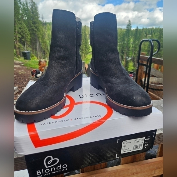 Blondo waterproof dakota nubuck suade ankle booties. Size 10. NWT - Picture 7 of 8